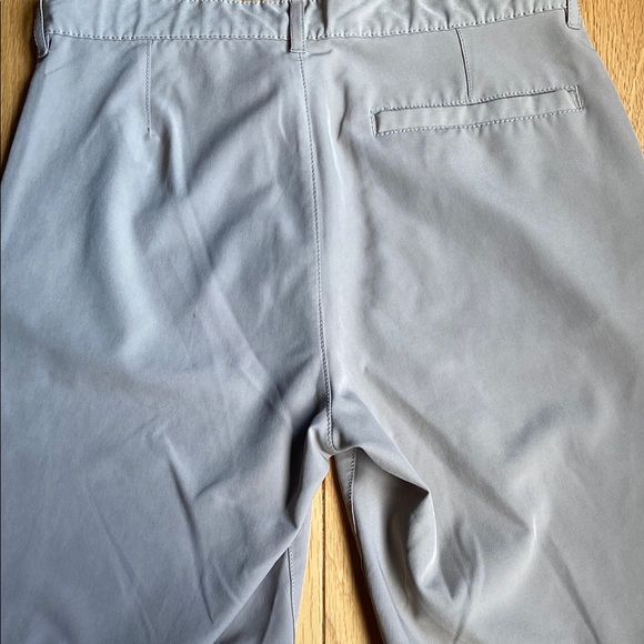 Old Navy Flat Front Shorts - Picture 5 of 5